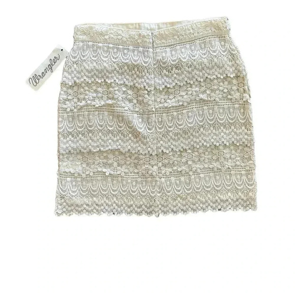 Wrangler Cream Lace Mini Skirt size small - Picture 4 of 7